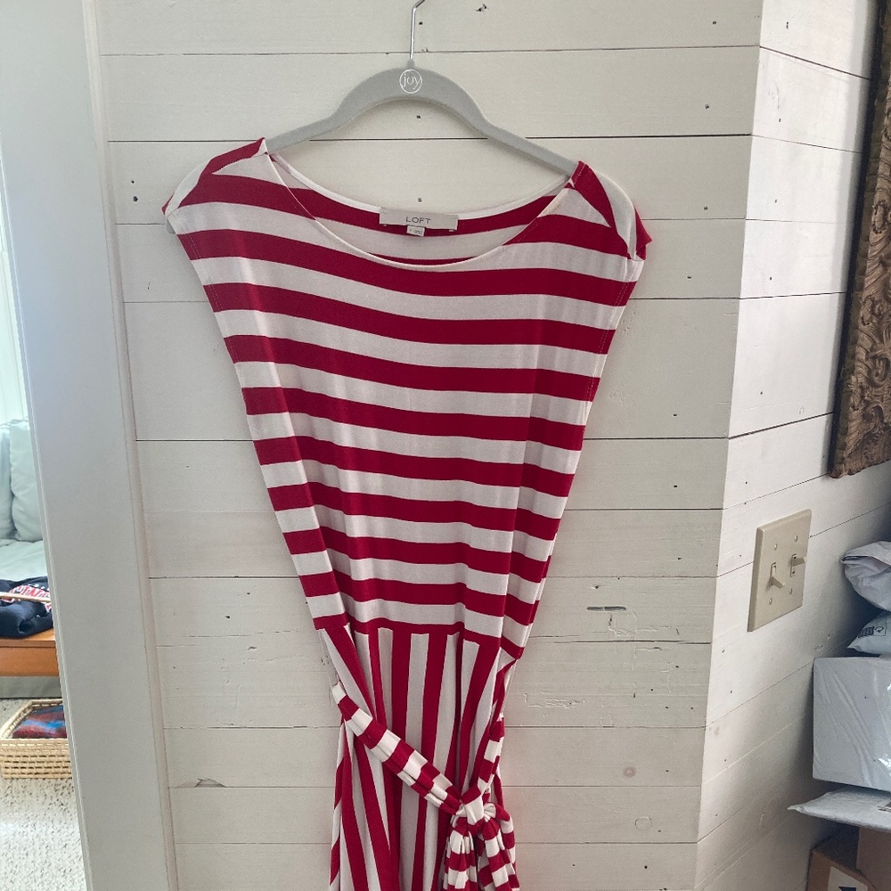 Ann Taylor LOFT Red & White Striped Sleeveless Dress Size 2